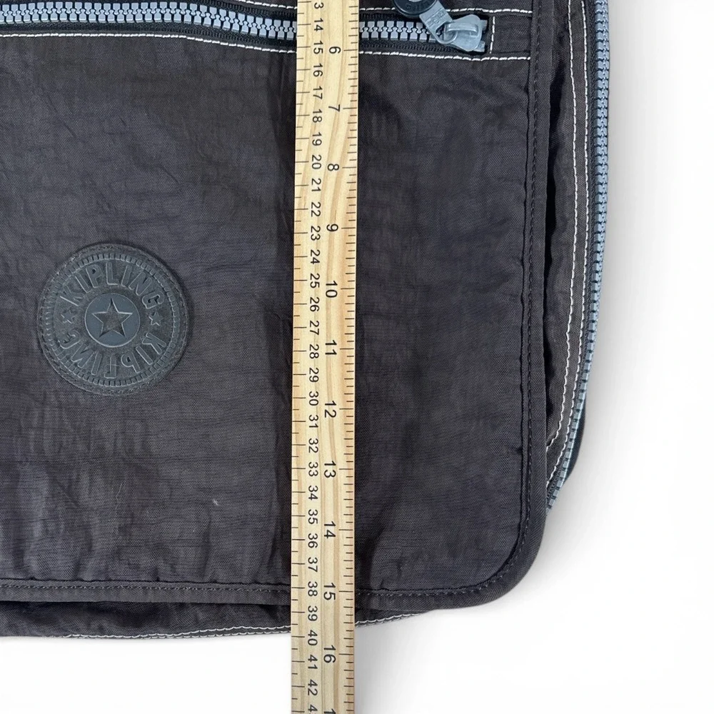 Kipling‎ Messenger Bag Nylon Charcoal Adjustable Strap Pockets Expandable